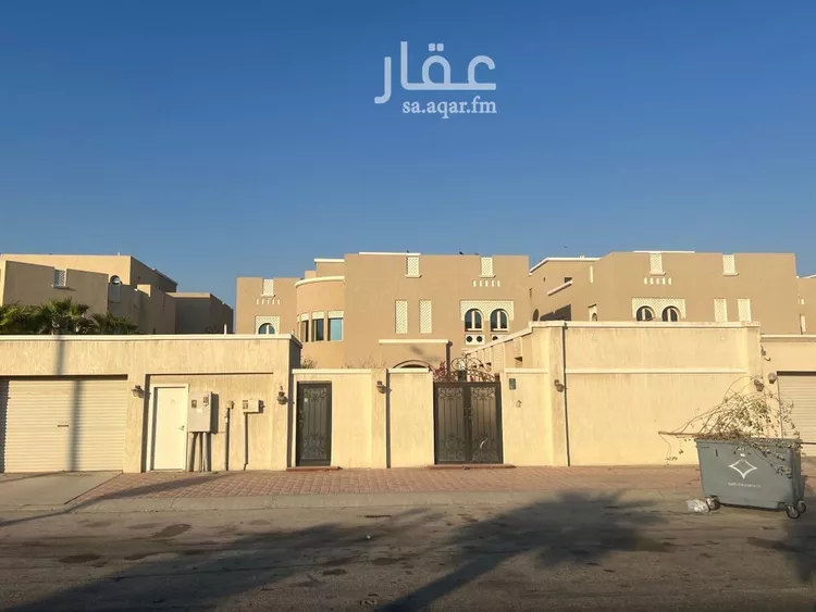فيلا للإيجار في شارع المتنبي, حي النورس, مدينة الدمام, المنطقة الشرقية