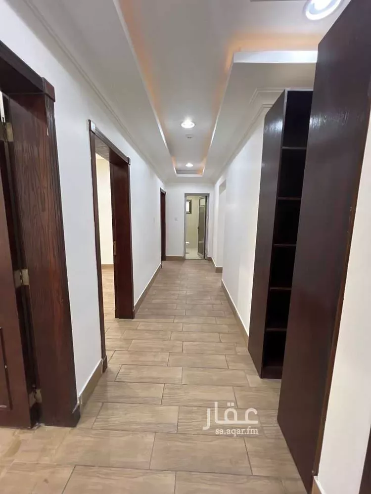 Commercial Office for Rent in Dammam King Abdulaziz Seaport صورة 5