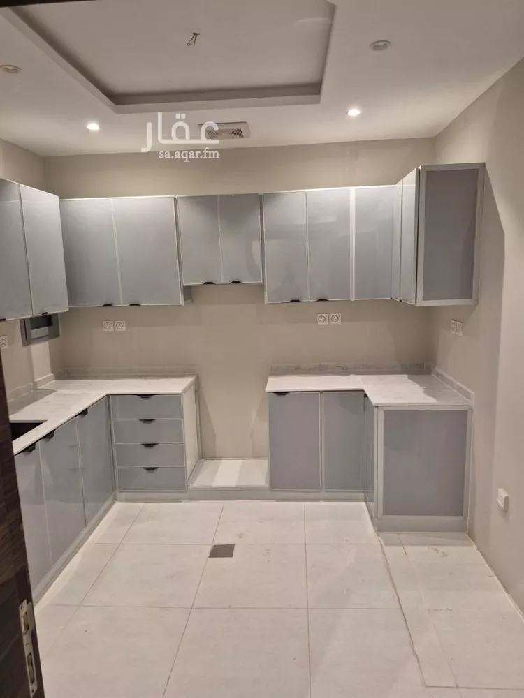 شقة للإيجار في شارع أبي إسحاق الغزال, حي الصواري, مدينة جدة, منطقة مكة المكرمة