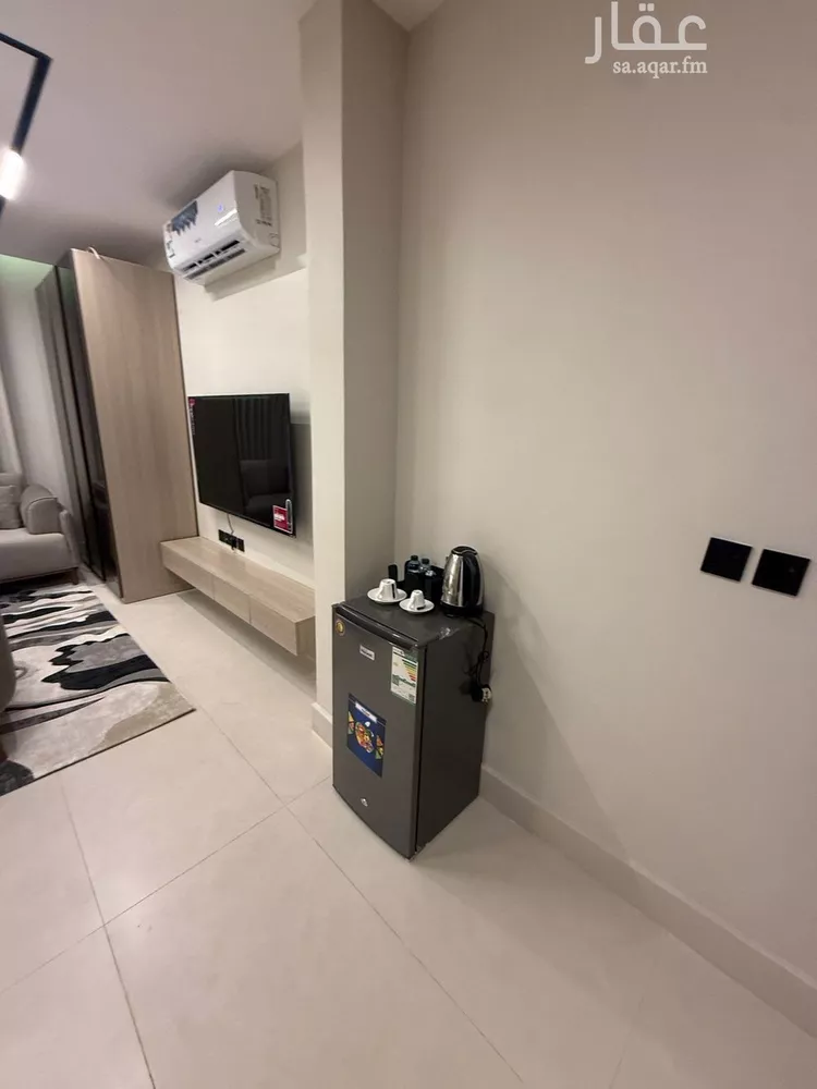 شقة للإيجار في شارع طريق الملك فهد الفرعي, حي العقيق, مدينة الرياض, منطقة الرياض صورة 5