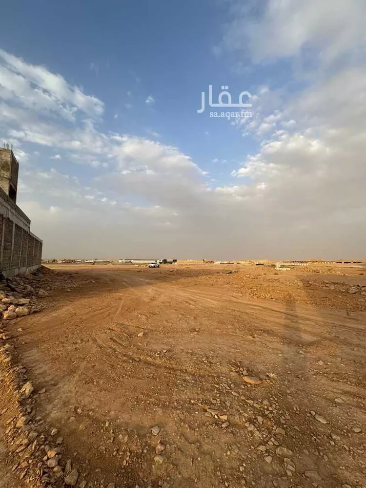 أرض للبيع في شارع عريض 10443, حي عريض, مدينة الرياض, منطقة الرياض صورة 3