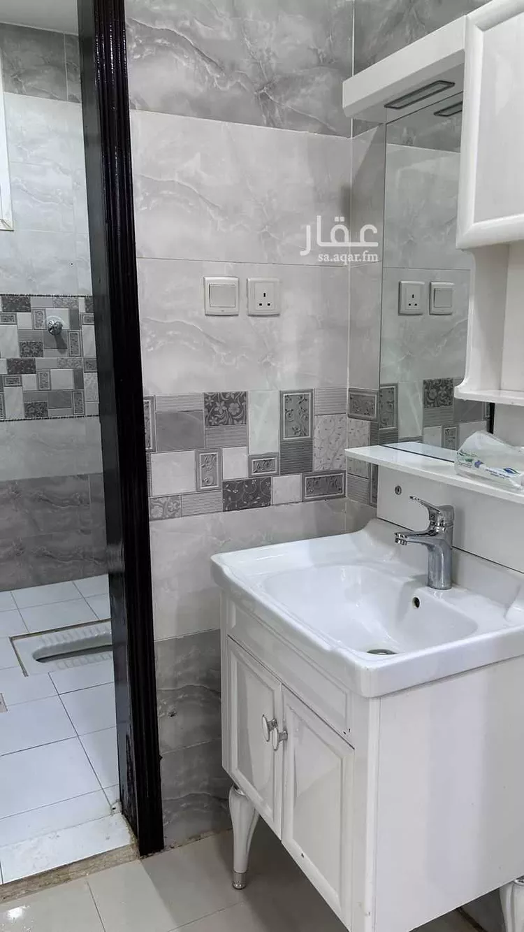 شقة للإيجار في شارع أبي زكريا الأزدي ، حي عكاظ ، الرياض ، منطقة الرياض صورة 4