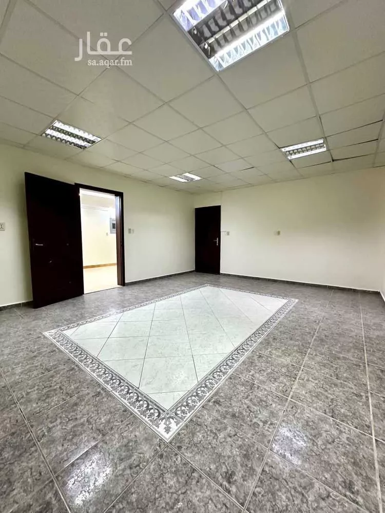 شقة للإيجار في شارع الامير عبدالمجيد ابن عبدالعزيز, حي مدينة العمال, مدينة الخبر, المنطقة الشرقية صورة 3