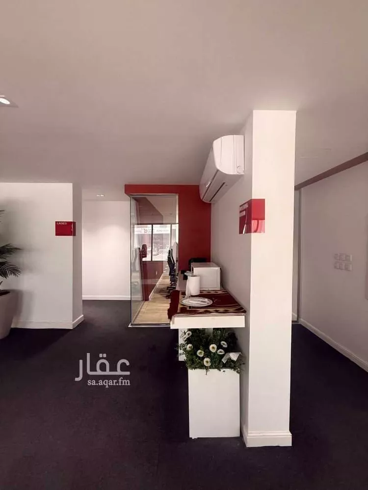 Commercial Office for Rent in Al Khobar Al Khobar Al Janubiyah صورة 5