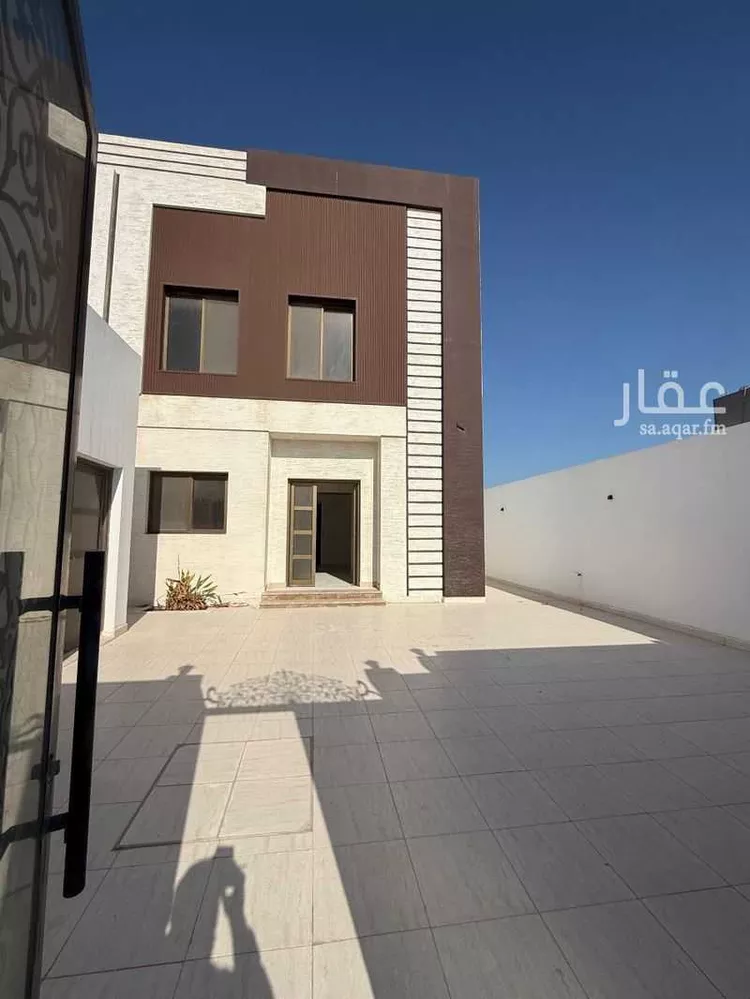 فيلا للإيجار في شارع زيد بن موحان, حي السيف, مدينة الدمام, المنطقة الشرقية صورة 2