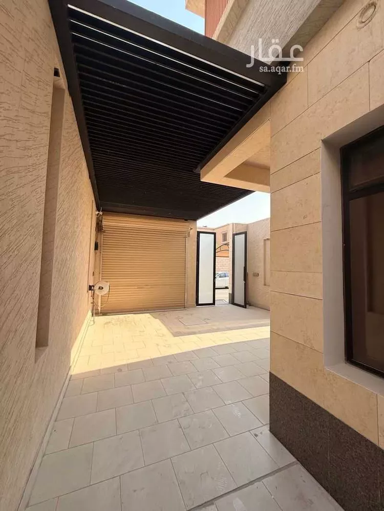 فيلا للبيع في شارع صدقة الكيال, حي الراكة الجنوبية, مدينة الخبر, المنطقة الشرقية صورة 3