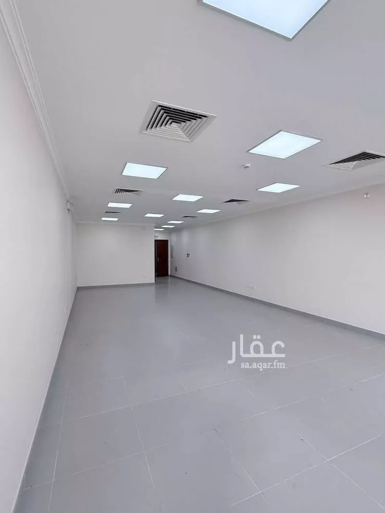 مكتب تجاري للإيجار في شارع حصين بن الحارث, حي العدامة, مدينة الدمام, المنطقة الشرقية صورة 3