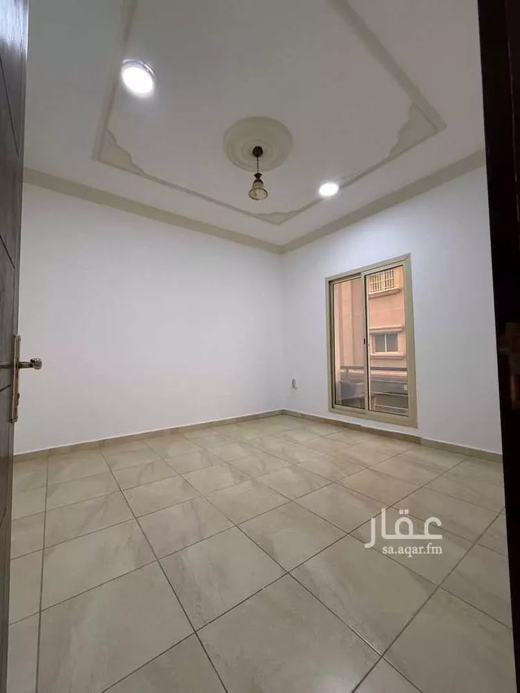 شقة للإيجار في شارع الثامن والعشرون, حي مدينة العمال, مدينة الخبر, المنطقة الشرقية صورة 5