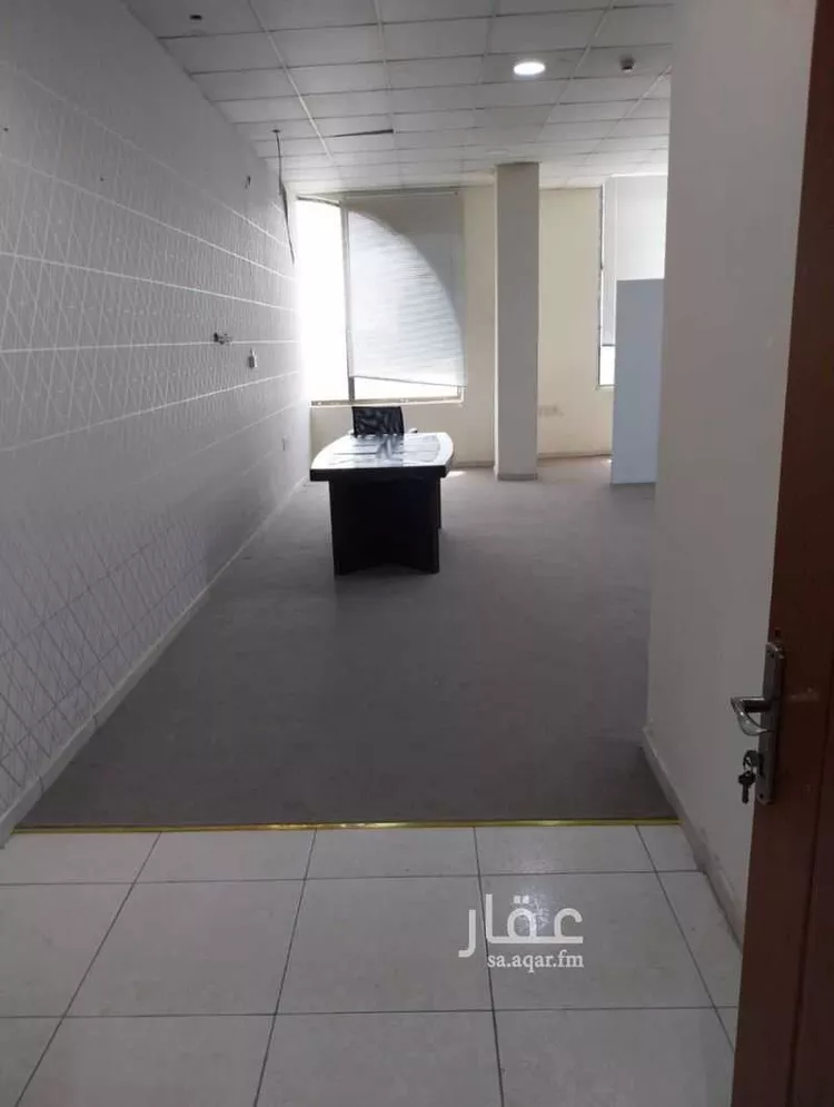 مكتب تجاري للإيجار في شارع الحادي عشر, حي العدامة, مدينة الدمام, المنطقة الشرقية صورة 2