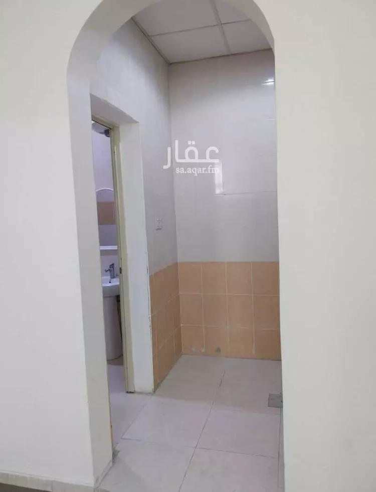 مكتب تجاري للإيجار في شارع الحادي عشر, حي العدامة, مدينة الدمام, المنطقة الشرقية صورة 3