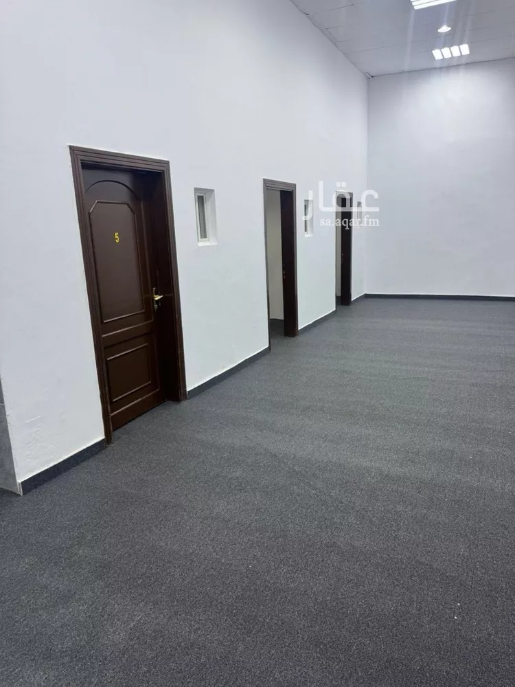 Building for Rent in Jeddah Al Marwah