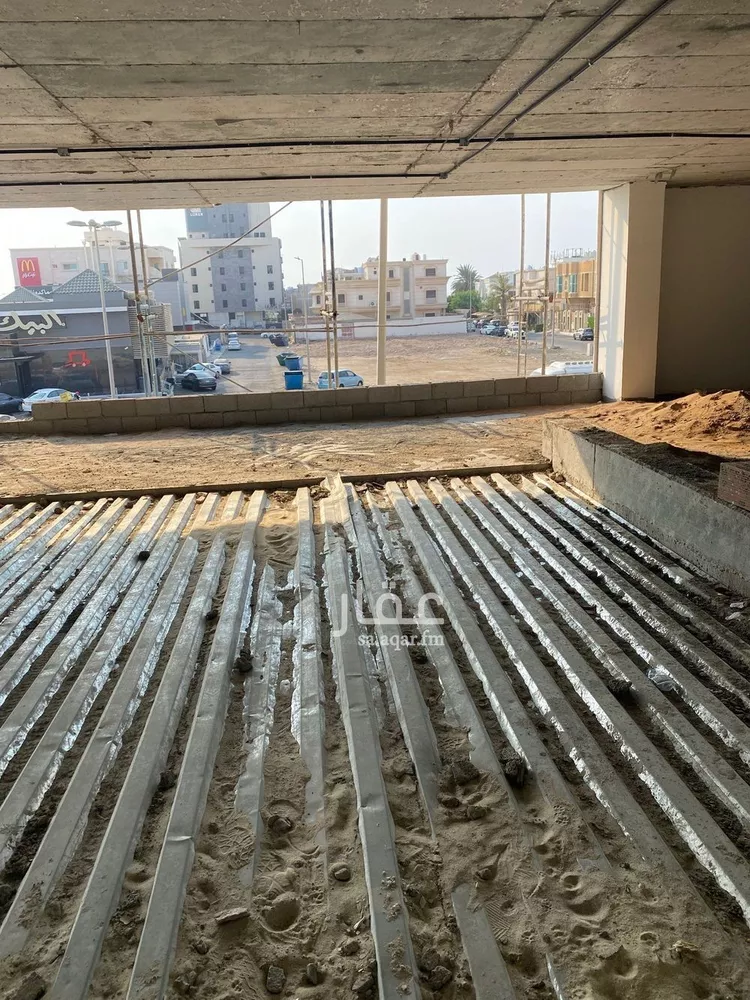 محل للإيجار في شارع طريق الكورنيش, حي الشاطئ, مدينة جدة, منطقة مكة المكرمة صورة 4