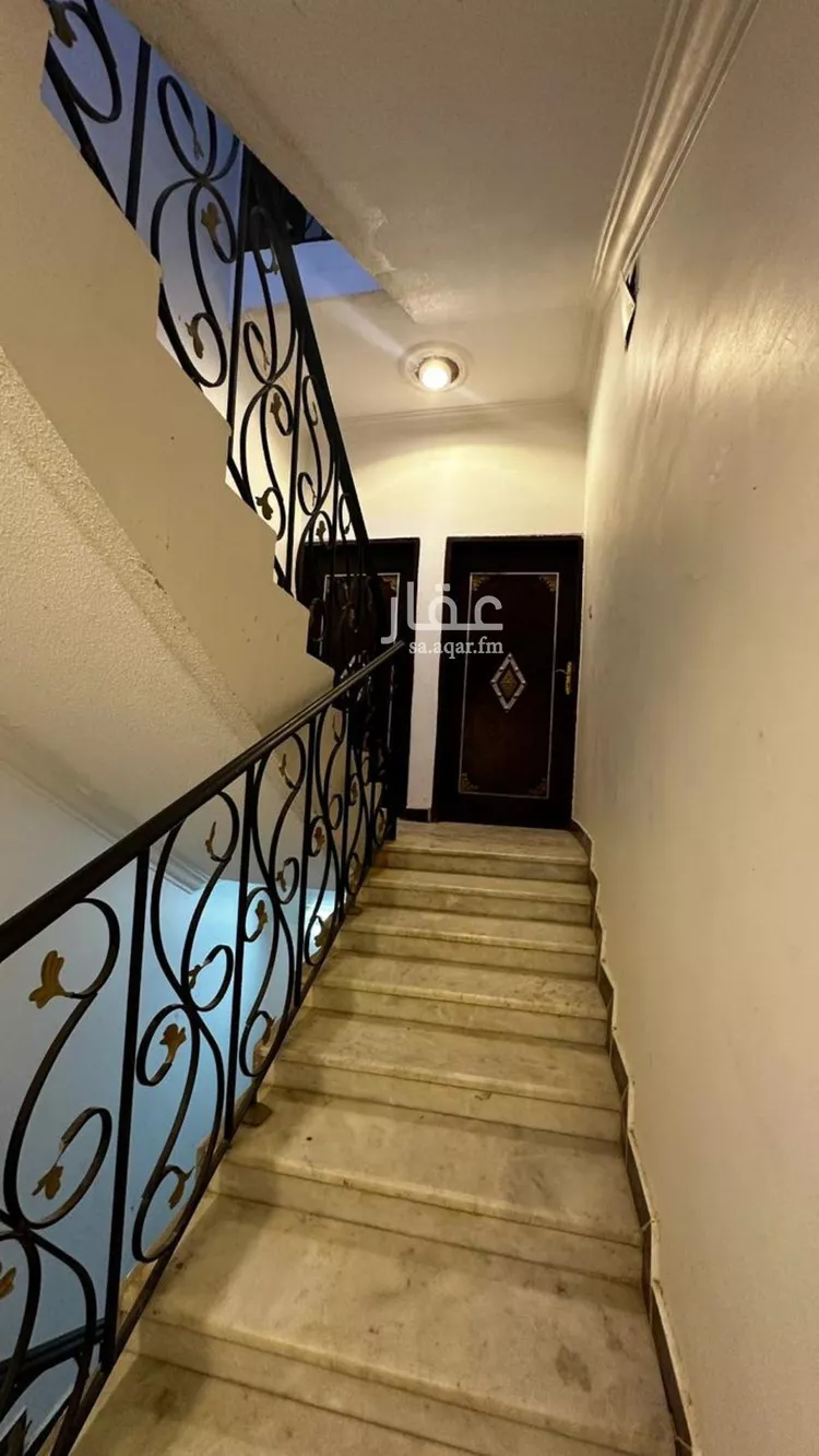 Floor for Rent in Riyadh Al Munsiyah