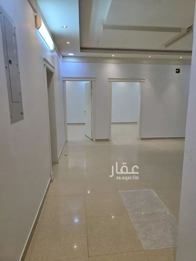 شقة للإيجار في شارع محمود قبادو الشريف, حي القادسية, مدينة الرياض, منطقة الرياض صورة 2