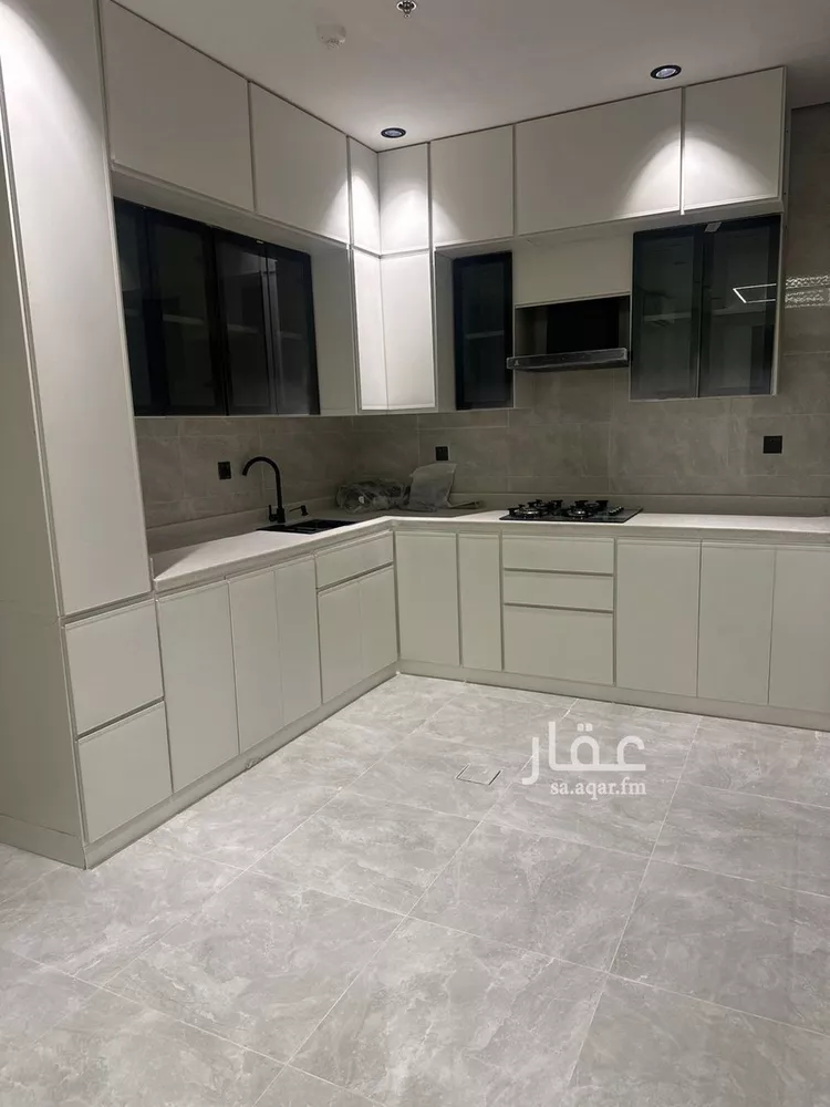 شقة للإيجار في شارع النعيرية, حي الحمراء, مدينة الخبر, المنطقة الشرقية