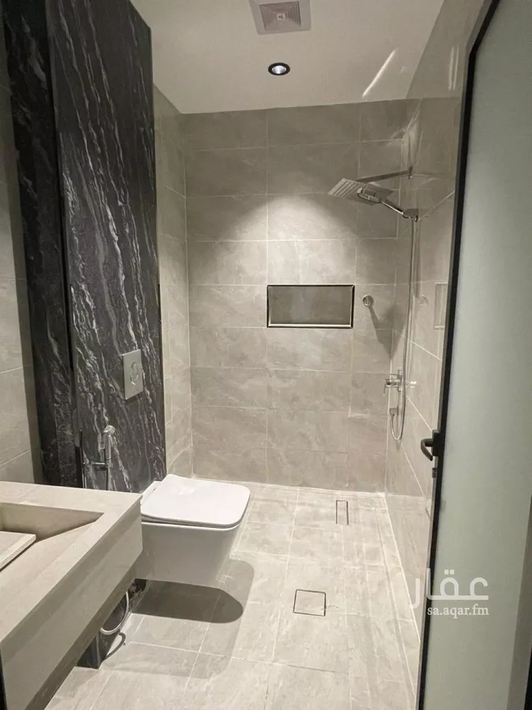 شقة للإيجار في شارع النعيرية, حي الحمراء, مدينة الخبر, المنطقة الشرقية