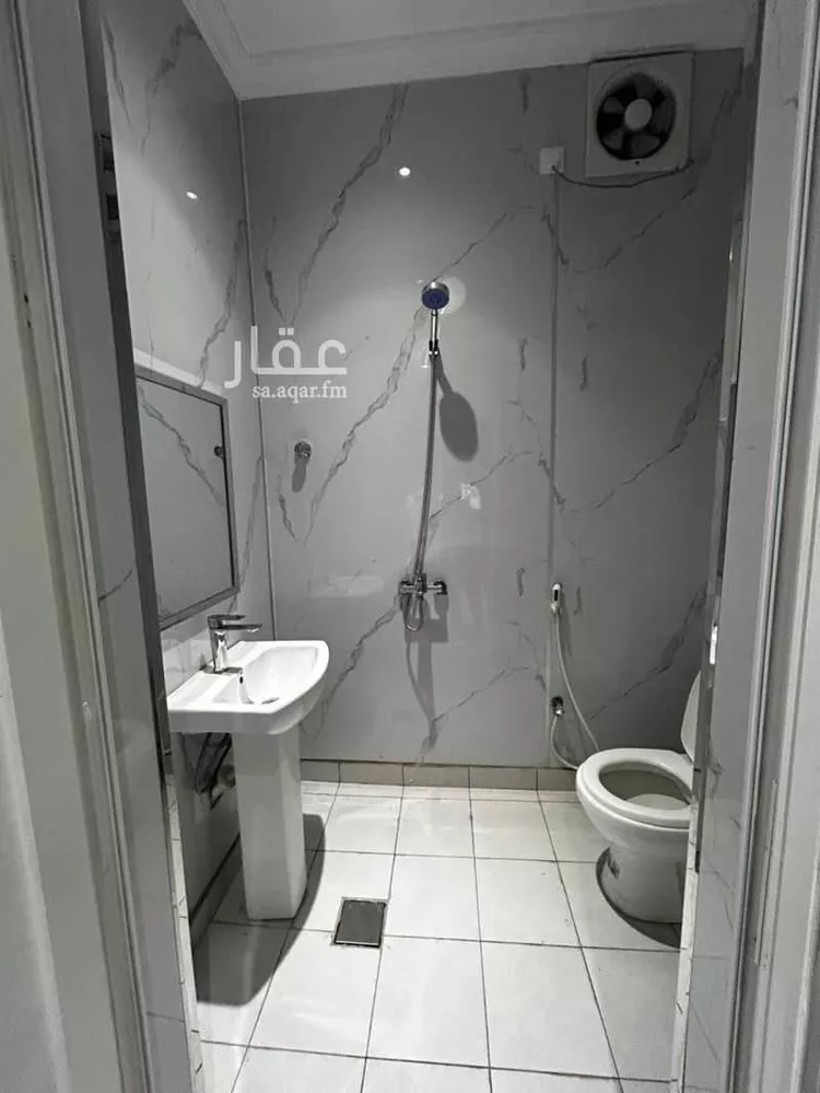 غرفة للإيجار في شارع 3550568, حي عكرمة, مدينة الطائف, منطقة مكة المكرمة صورة 2