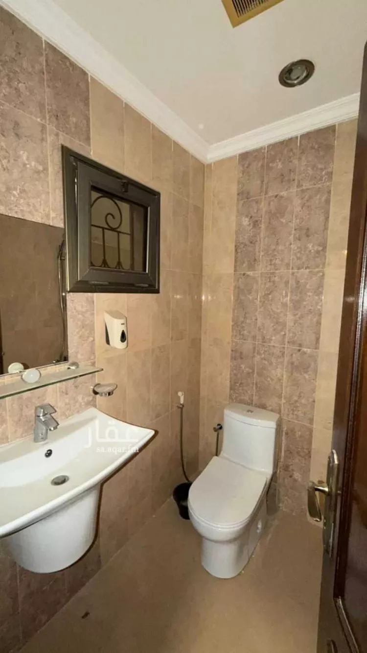 فيلا للإيجار في شارع 22474579, حي القصور, مدينة الظهران, المنطقة الشرقية صورة 3