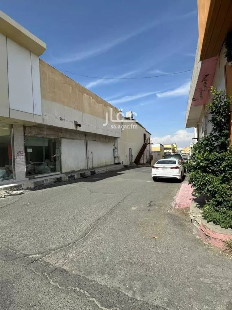 محل للبيع في شارع 10877619, حي المثناه, مدينة خميس مشيط, منطقة عسير صورة 4