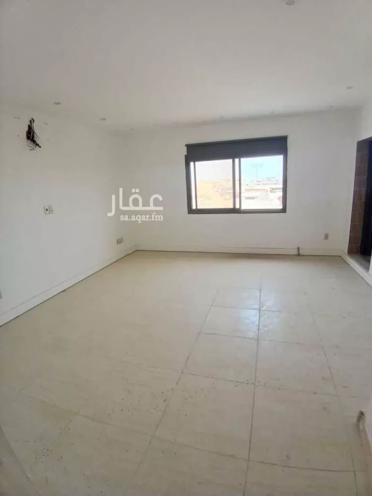 Commercial Office for Rent in Al Qatif Al Khuzamy صورة 2