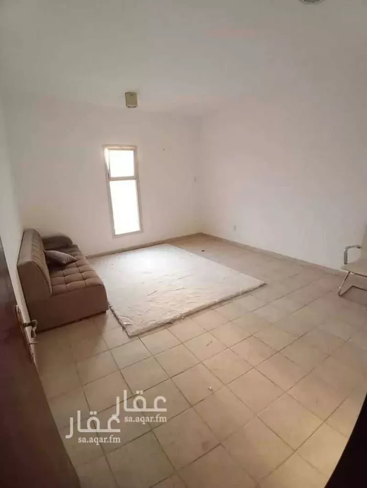 مكتب تجاري للإيجار في شارع التاسع, حي البديع, مدينة الدمام, المنطقة الشرقية صورة 2