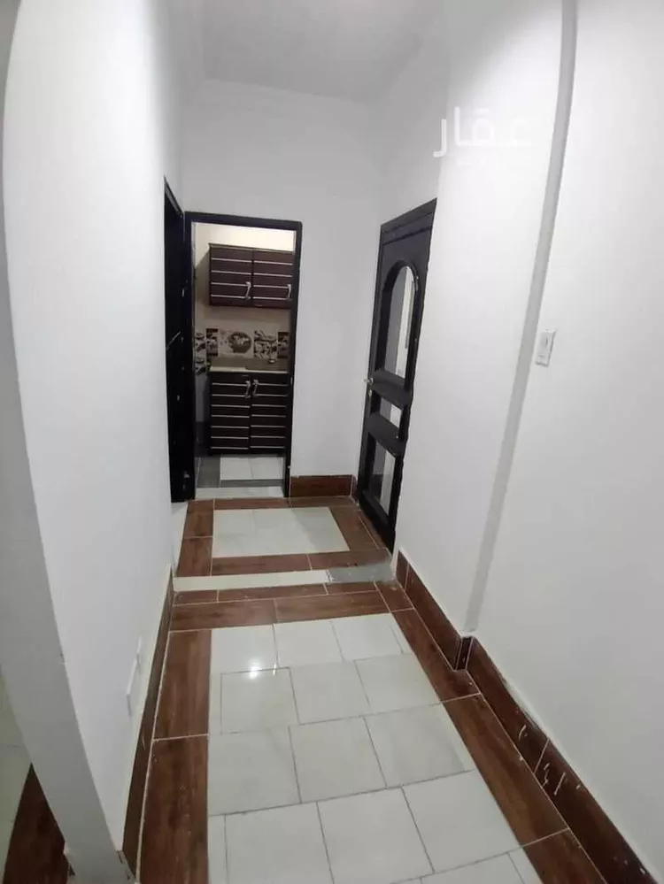 Commercial Office for Rent in Al Qatif Al Khuzamy صورة 2