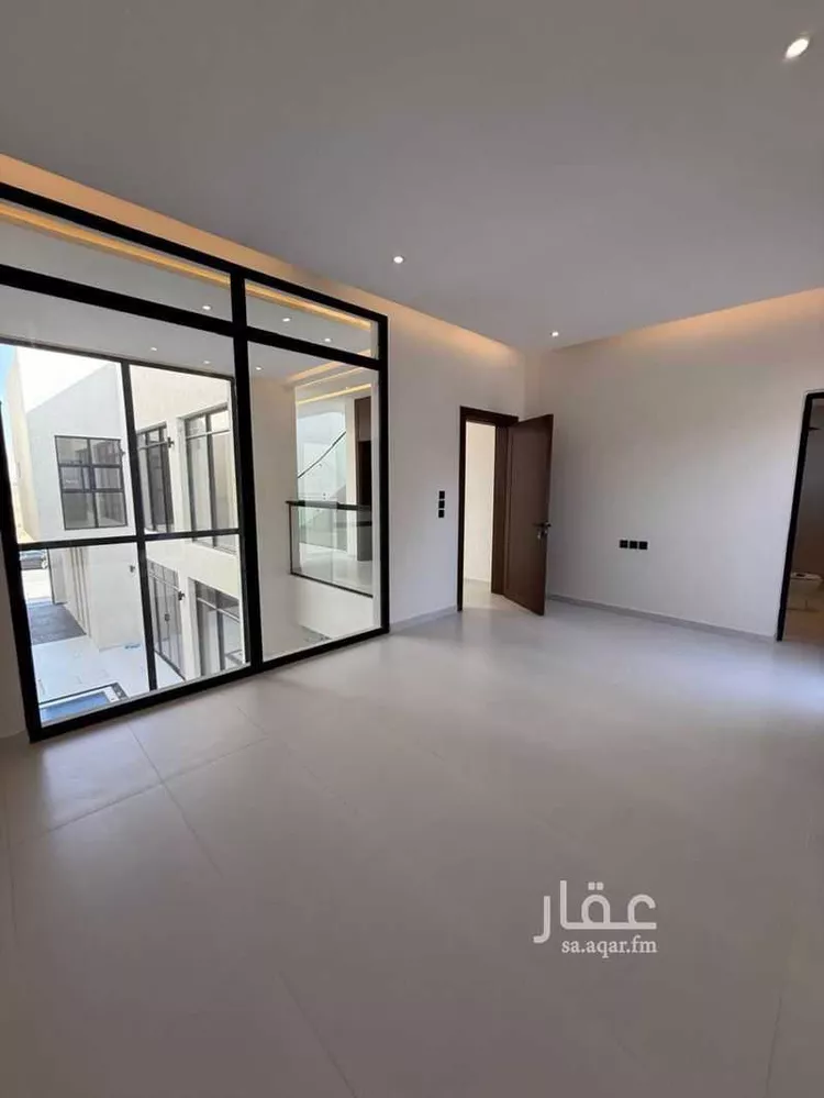 فيلا للبيع في شارع أحمد بن إسماعيل الناشري, حي المهدية, مدينة الرياض, منطقة الرياض صورة 3