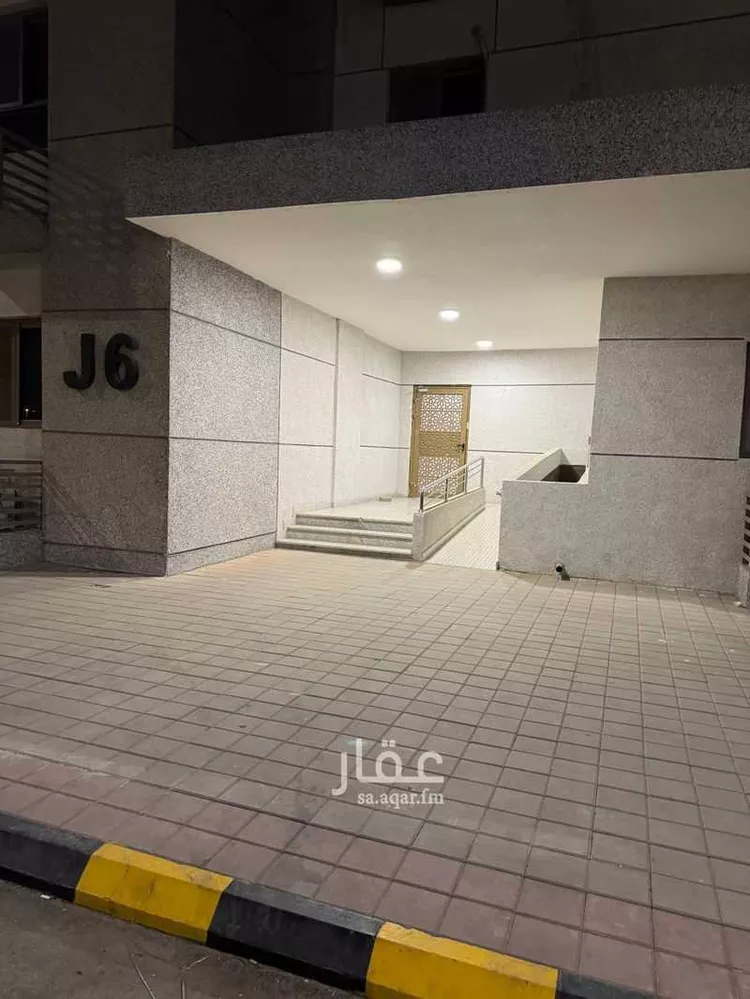 شقة للإيجار في شارع عتاب بن مالك رضي الله عنه ، حي مهزور ، المدينة المنورة ، منطقة المدينة المنورة صورة 2