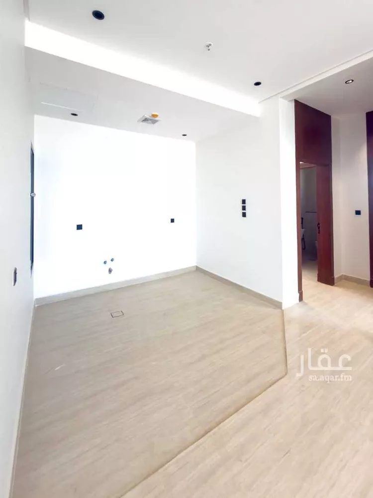 شقة للإيجار في شارع احمد بن الحسين بن مهران, حي المهدية, مدينة الرياض, منطقة الرياض 8