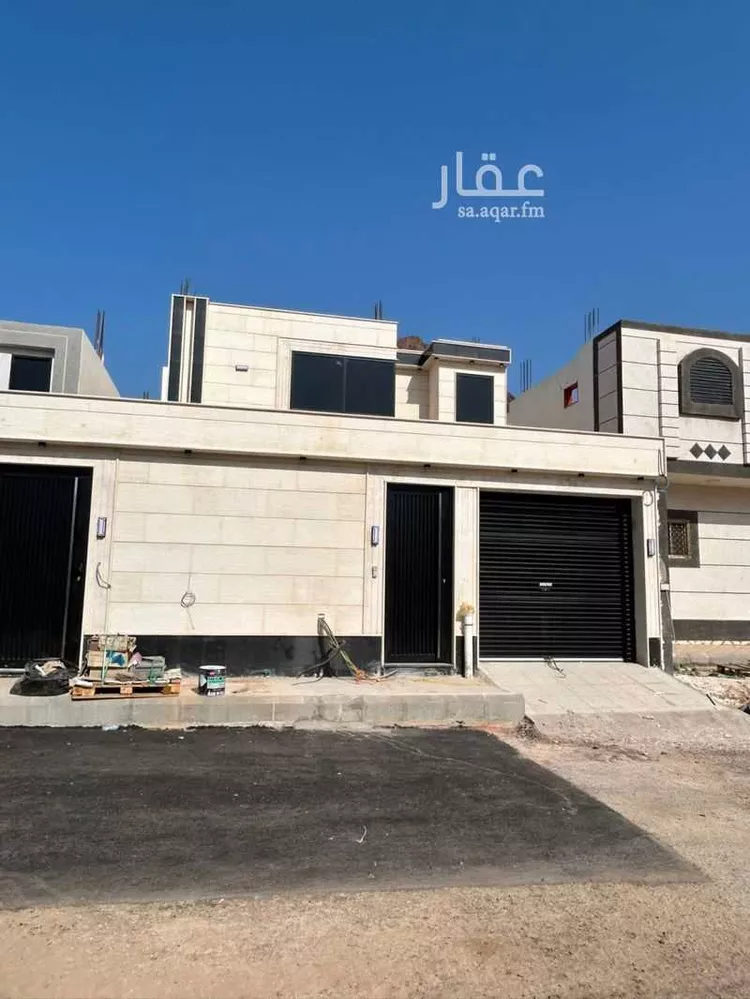 Floor for Sale in Medina Warqan