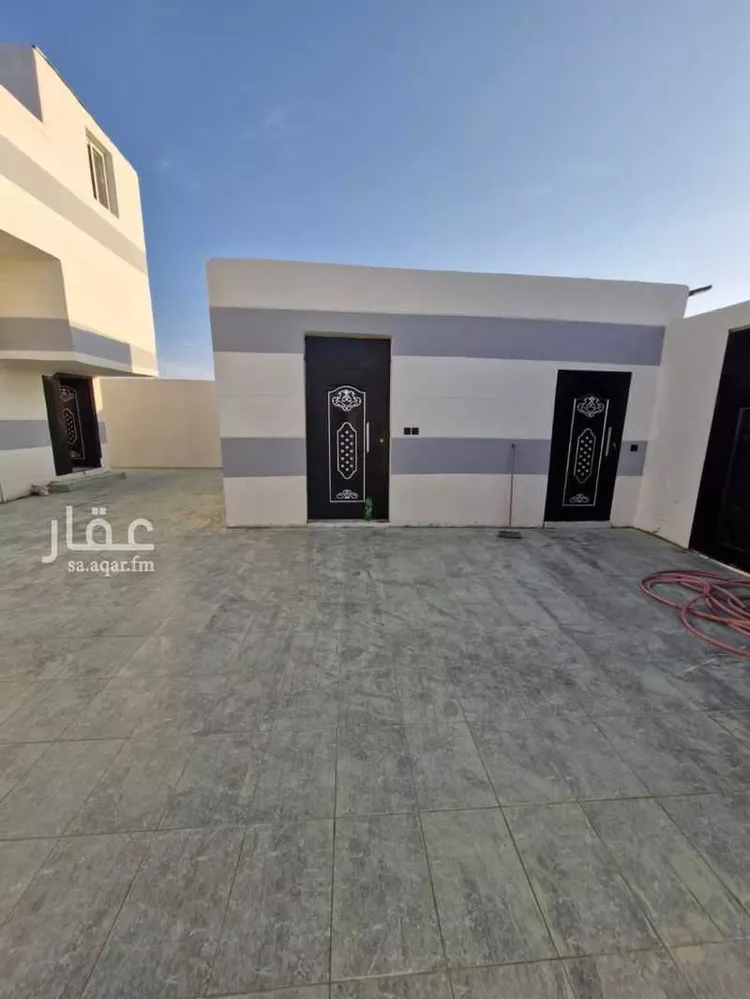 Floor for Sale in Medina Khakh