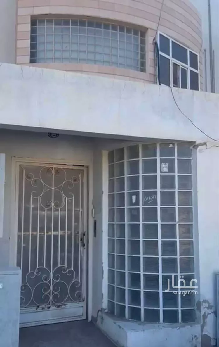 فيلا للبيع في شارع عبدالواحد ابن عبدالرحمن ابن هلال, حي الجابرة, مدينة المدينة المنورة, منطقة المدينة المنورة