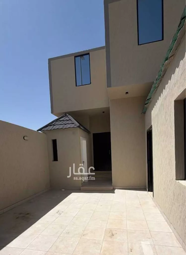 Floor for Sale in Medina Warqan
