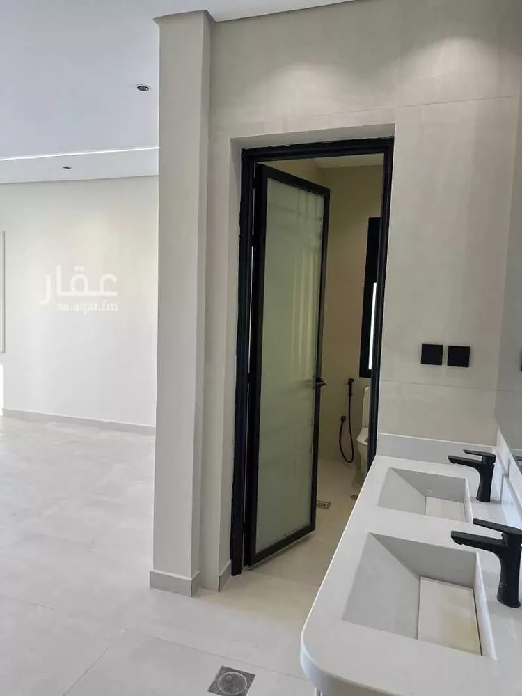دور للبيع في شارع اشبيليه 192, حي إشبيلية, مدينة الجبيل, المنطقة الشرقية 6