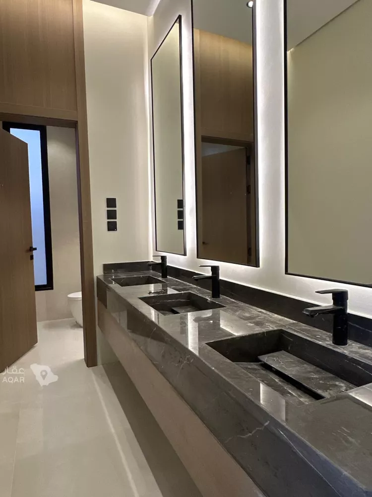 دور للبيع في شارع غرناطة 375, حي غرناطة, مدينة الجبيل, المنطقة الشرقية 4