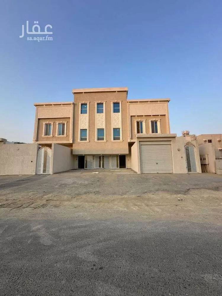 شقة للبيع في شارع العزيزية 44, حي العزيزية, مدينة الجبيل, المنطقة الشرقية
