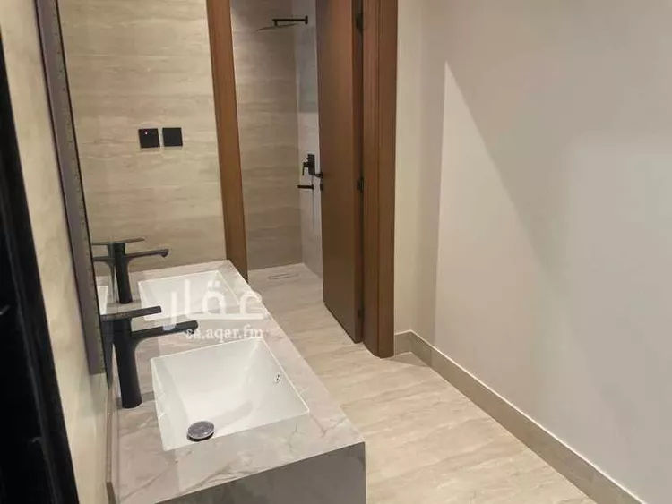 شقة للبيع في شارع ابي الفداء, حي المعيزيلة, مدينة الرياض, منطقة الرياض صورة 4
