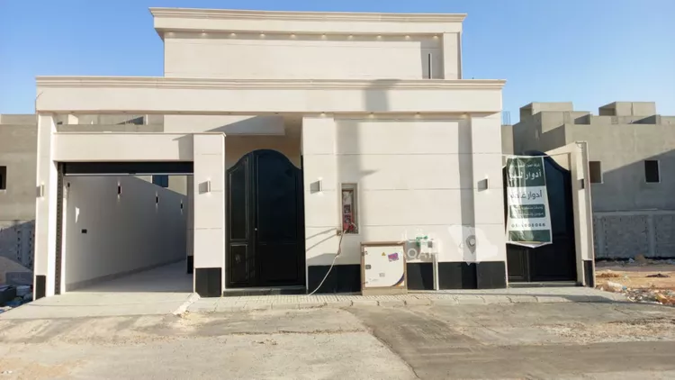 Floor for Sale in Riyadh An Nadhim