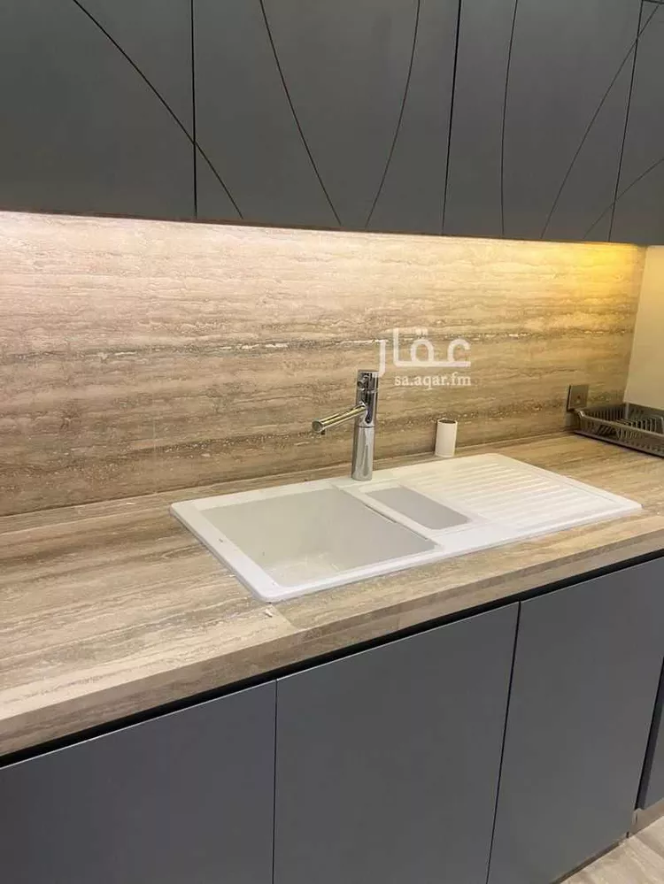 شقة للبيع في شارع الملك فهد الفرعي, حي العليا, مدينة الرياض, منطقة الرياض 7