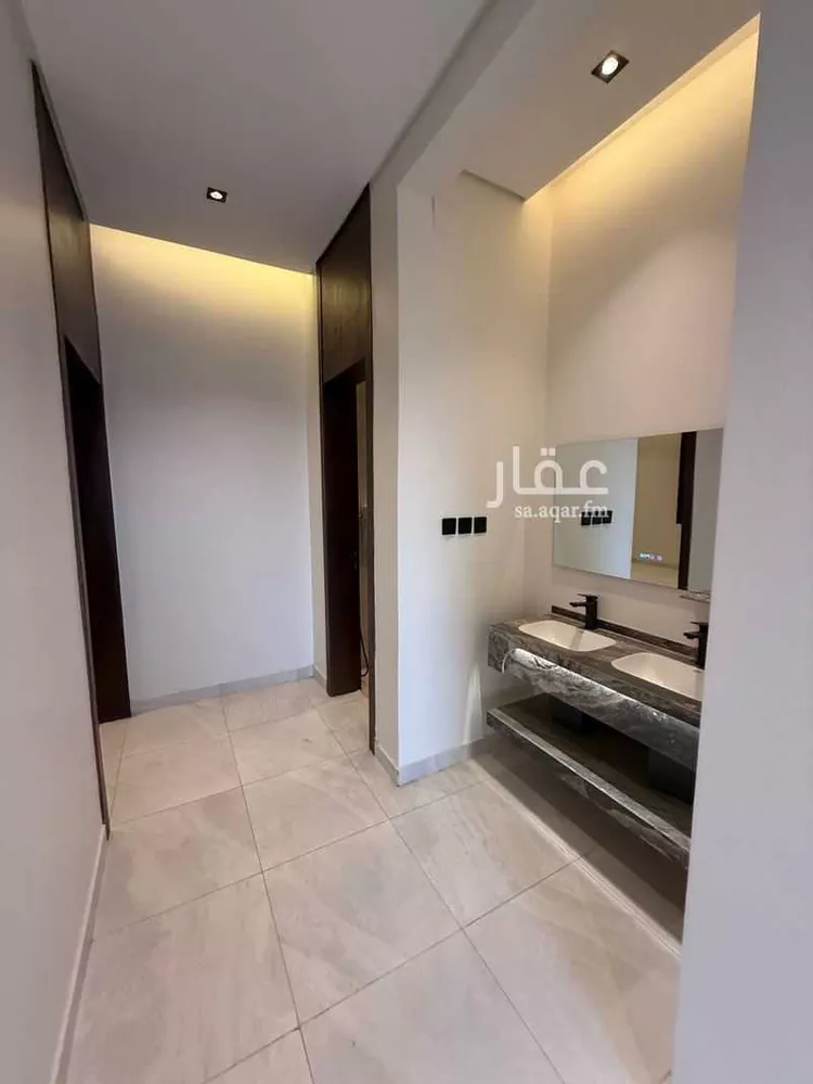 Apartment for Sale in Khamis Mushait Al Moosa Subdivision 6