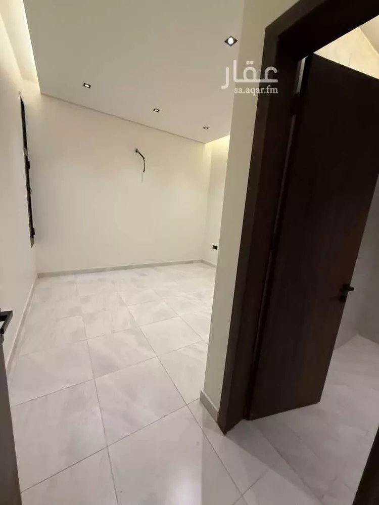 Apartment for Sale in Khamis Mushait Al Moosa Subdivision 16