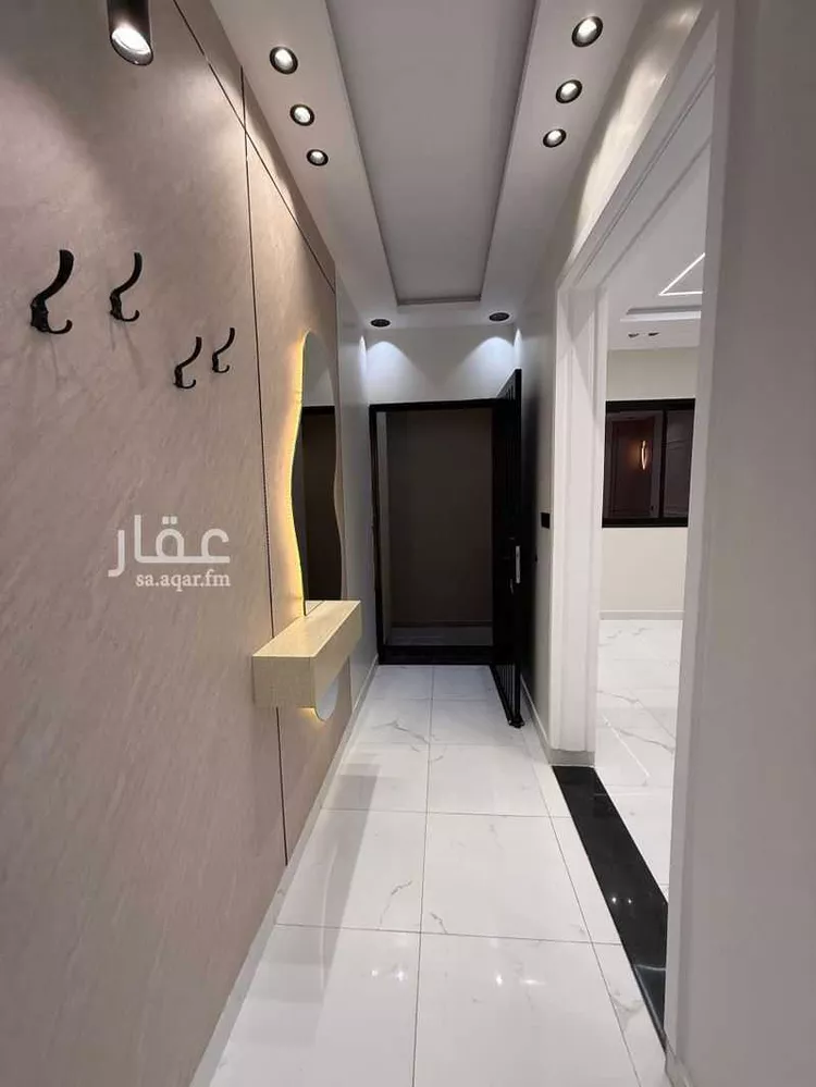 شقة للبيع في شارع زياد بن الحارث الصدائي, حي الظرفة, مدينة خميس مشيط, منطقة عسير 15