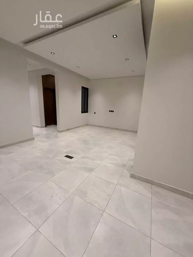 Apartment for Sale in Khamis Mushait Al Moosa Subdivision 18