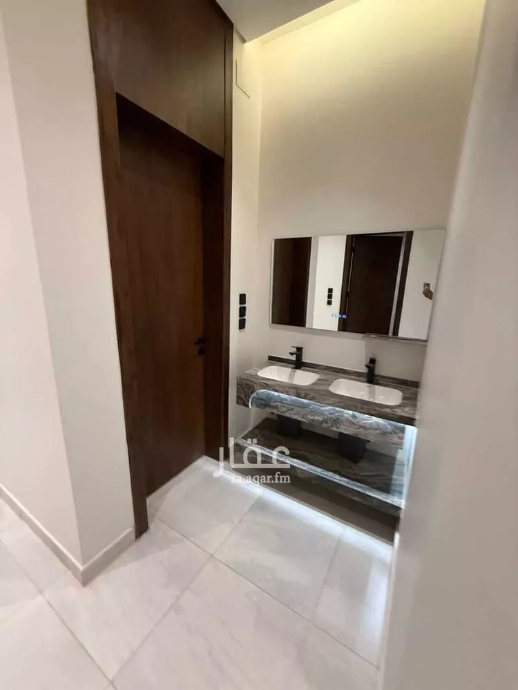 Apartment for Sale in Khamis Mushait Al Moosa Subdivision 15