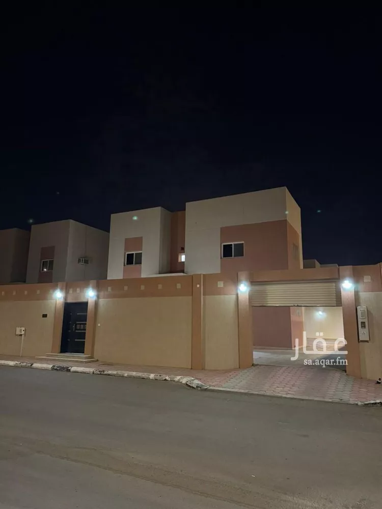 فيلا للبيع في حي الروضة, مدينة نجران, منطقة نجران صورة 2