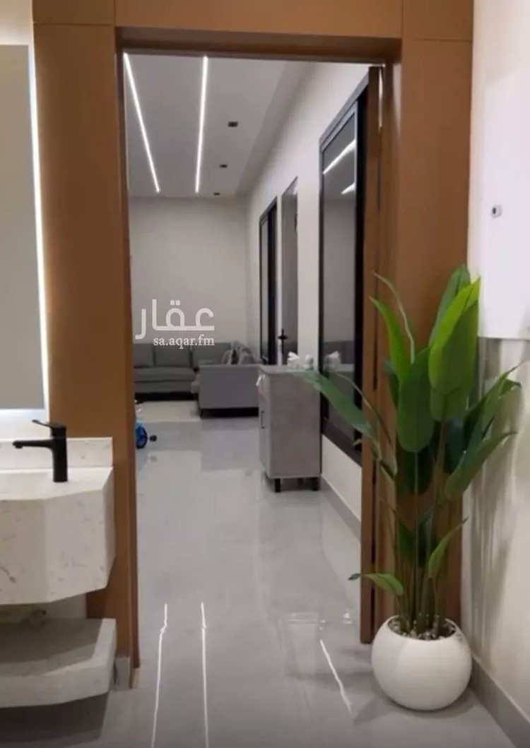 فيلا للإيجار في شارع الرواجي, حي السعادة, مدينة الرياض, منطقة الرياض صورة 2