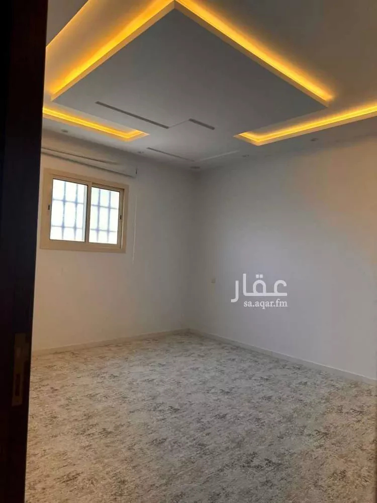 فيلا للإيجار في شارع أبي عبدالله بن تيمية ، حي المهدية ، الرياض ، منطقة الرياض صورة 4