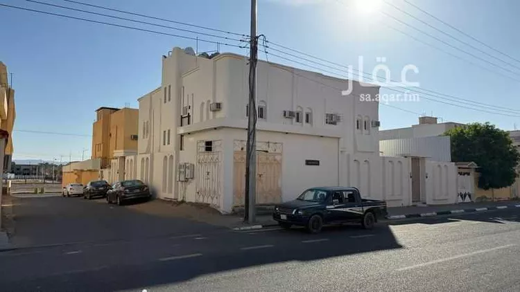 فيلا للبيع في شارع الملك فيصل, حي الجزء الشمالي, مدينة رنية, منطقة مكة المكرمة