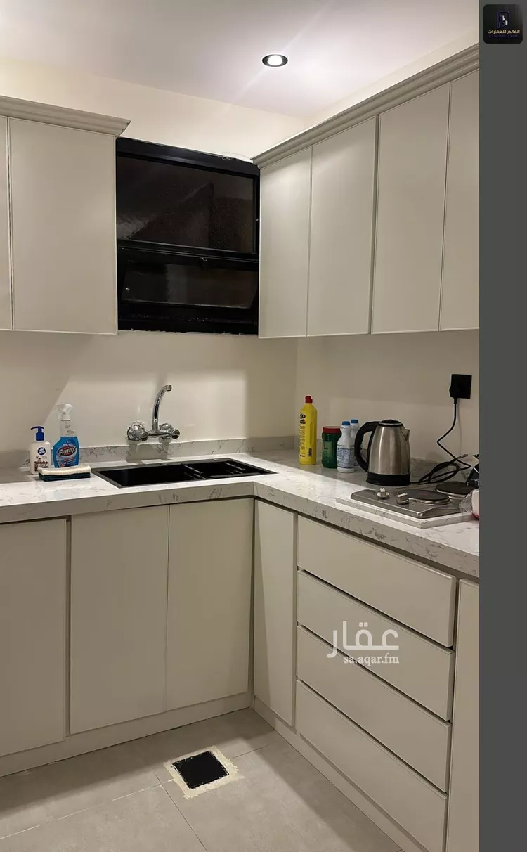 عمارة للبيع في شارع قطيات, حي الناصرية, مدينة الرياض, منطقة الرياض صورة 5