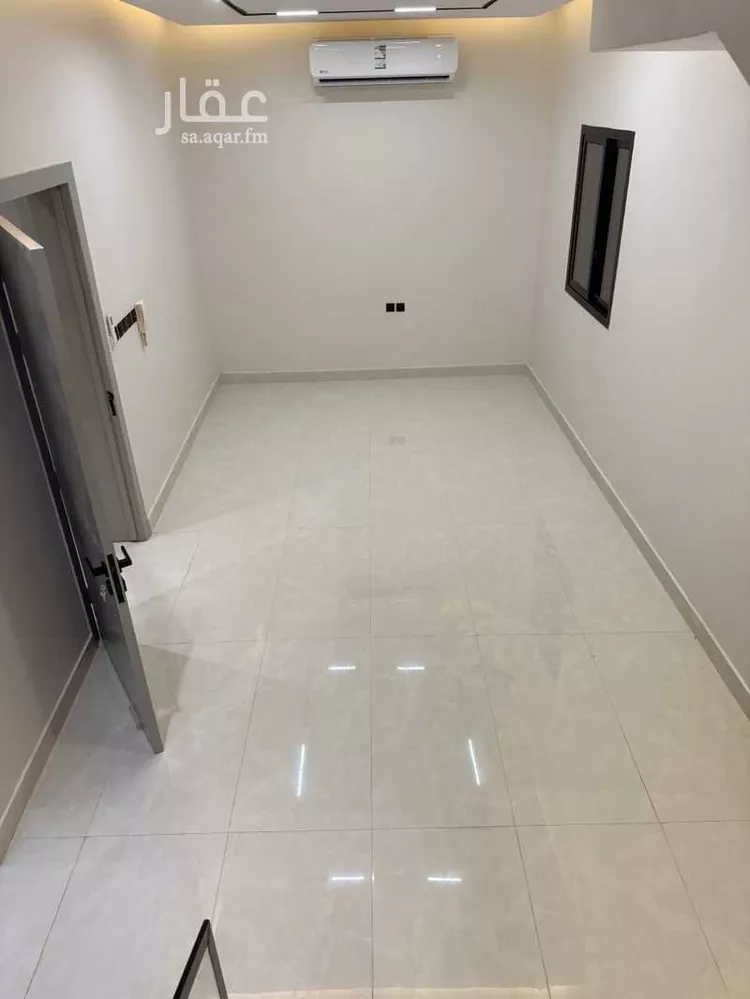 فيلا للإيجار في شارع الأسود بن هلال, حي البيان, مدينة الرياض, منطقة الرياض صورة 4